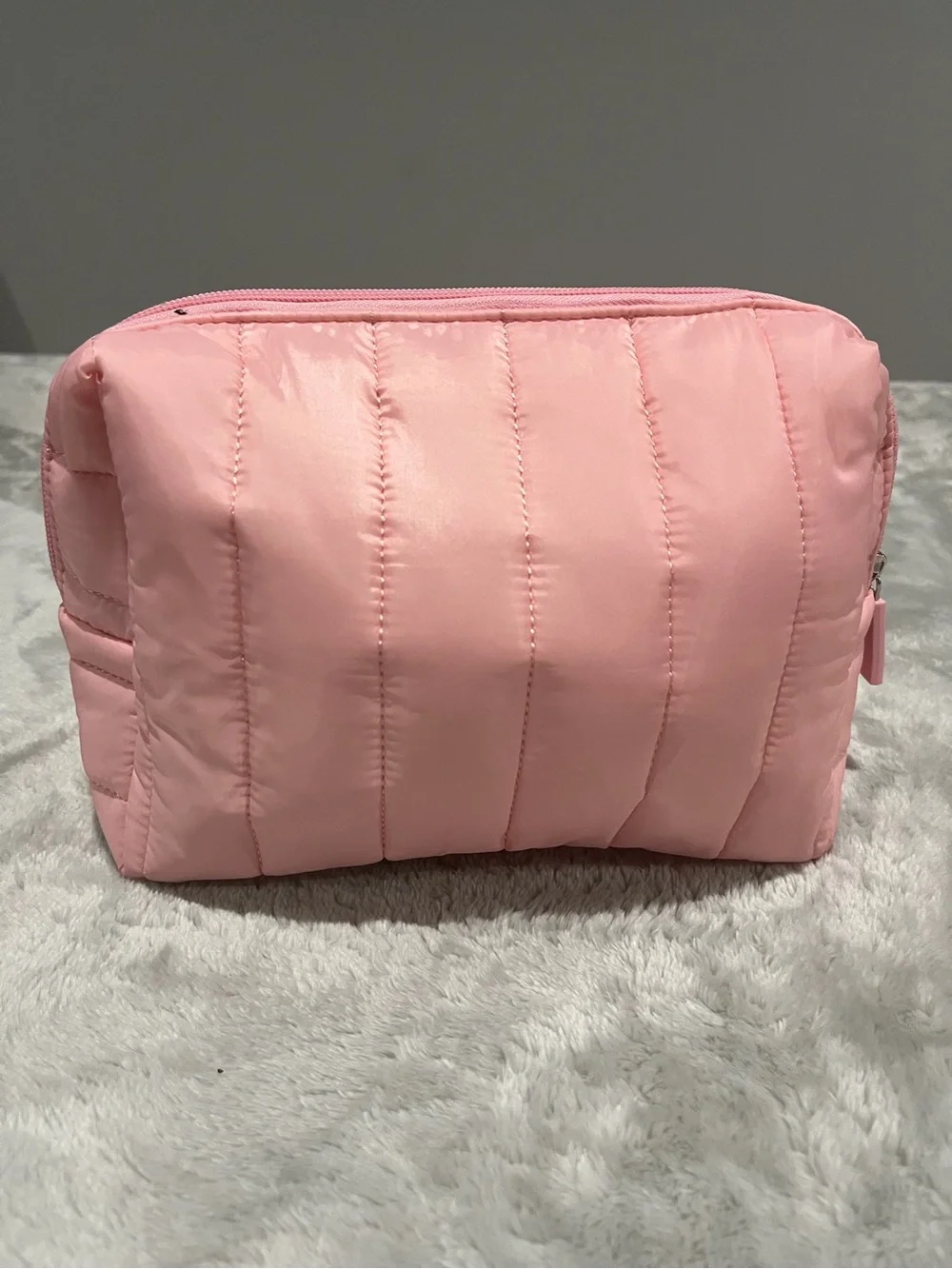 NWT Sol de Janeiro Pink Quilted Puffer Cosmetic Bag Limited Edition